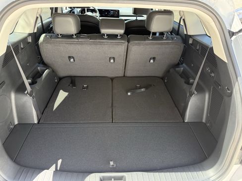 New 2025 Kia Sorento S w/ Panoramic Sunroof Package image 15