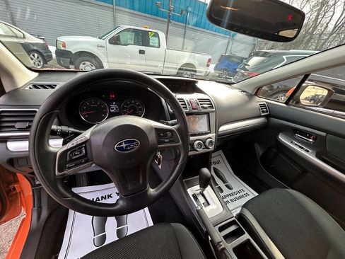 Used 2015 Subaru Crosstrek 2.0i Premium w/ Moonroof Package image 6