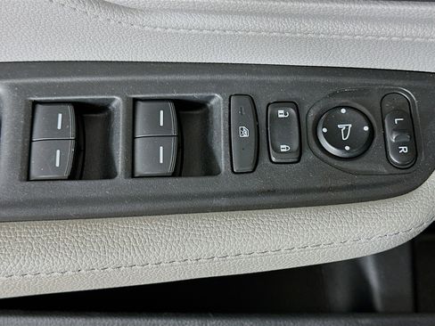 Used 2018 Honda Odyssey EX image 15