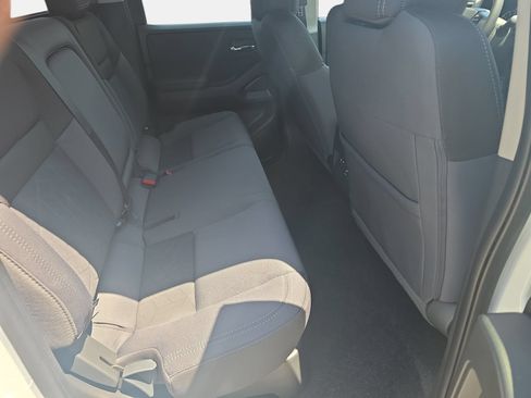 New 2026 Nissan Frontier SV w/ SV Convenience Package AWD/4WD image 11