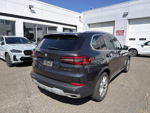 Certified 2023 BMW X5 xDrive40i w/ Premium Package image 3