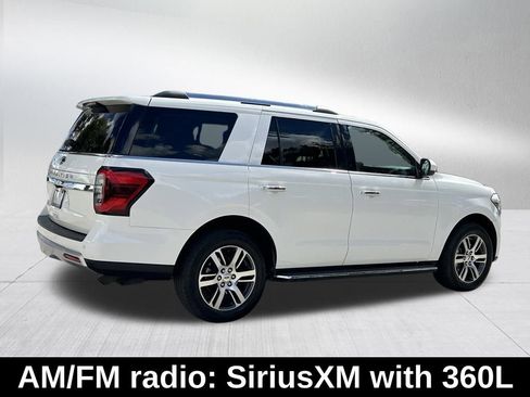 Used 2022 Ford Expedition Limited image 6