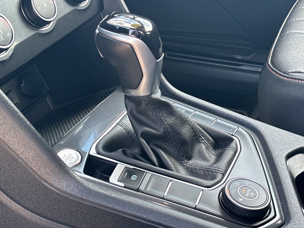 Used 2024 Volkswagen Tiguan Wolfsburg Edition AWD/4WD image 25