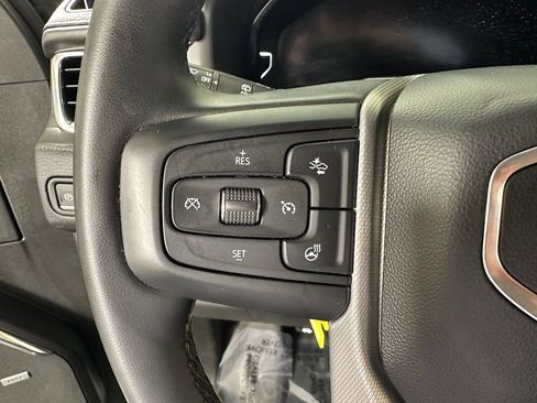 Used 2023 GMC Yukon Denali AWD/4WD image 28