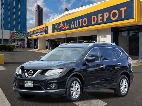 Used 2016 Nissan Rogue SV w/ SV Premium Package AWD/4WD image 1