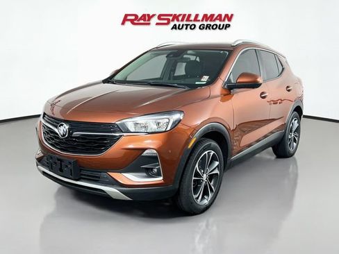 Used 2020 Buick Encore GX Select w/ Advanced Technology Package FWD image 3