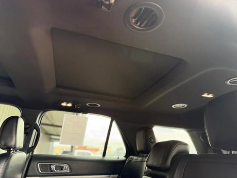 Used 2018 Ford Explorer Sport w/ Equipment Group 401A AWD/4WD image 22