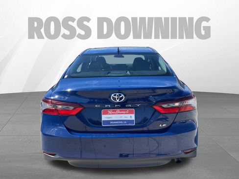 Used 2023 Toyota Camry LE image 5