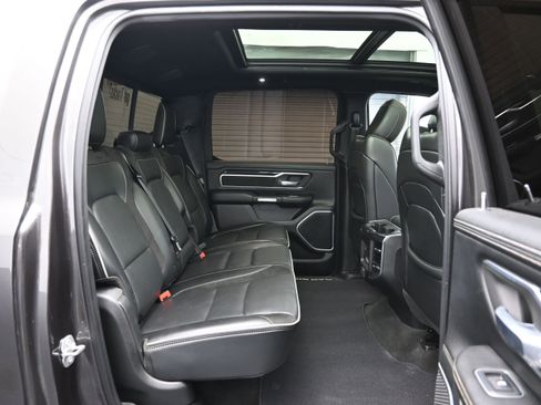 Used 2020 RAM 1500 Laramie w/ Sport Appearance Package AWD/4WD image 12