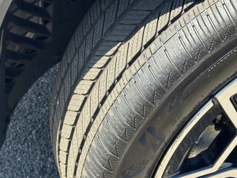 Used 2025 BMW X1 xDrive28i w/ Convenience Package image 15