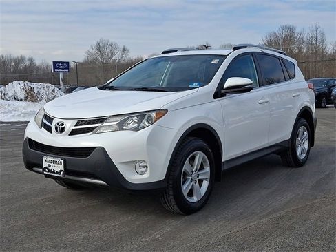 Used 2014 Toyota RAV4 XLE image 3