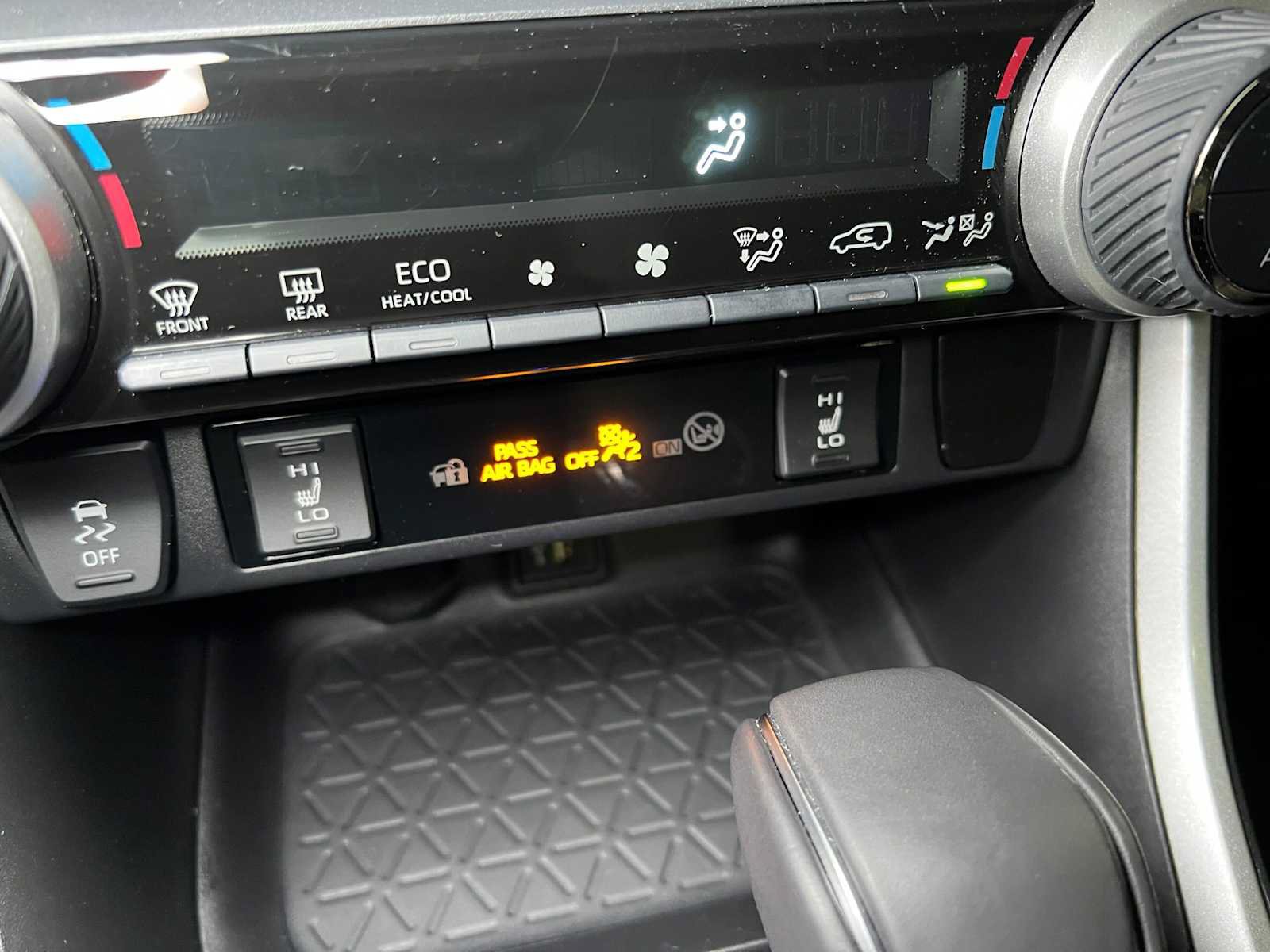 Used 2024 Toyota RAV4 XLE Premium w/ Weather Package AWD/4WD image 36