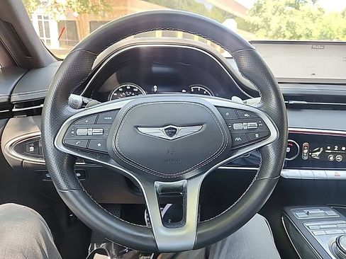 Used 2025 Genesis GV70 3.5T Sport w/ Sport Advanced Package AWD/4WD image 8
