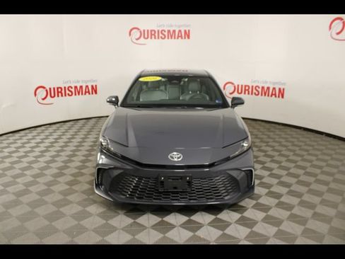 Used 2026 Toyota Camry SE w/ Multimedia Upgrade Package FWD image 11