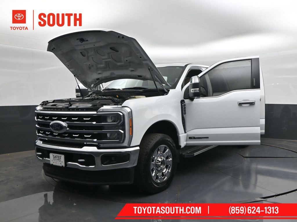 Used 2023 Ford F250 Lariat w/ Chrome Package AWD/4WD image 58