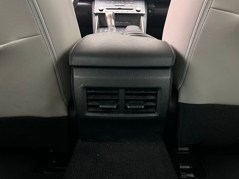 Used 2016 Lexus IS 200t RWD image 12
