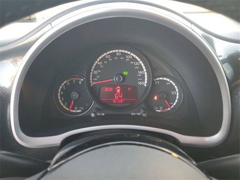 Used 2013 Volkswagen Beetle 2.0T image 16