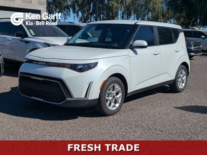 Certified 2025 Kia Soul S