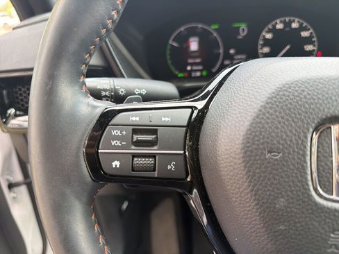 Used 2024 Honda CR-V Sport Touring image 21