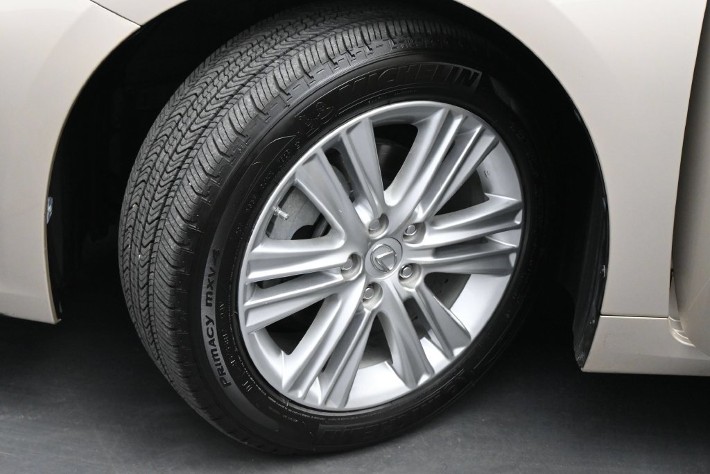 Used 2015 Lexus ES 350 w/ Premium Package FWD image 19