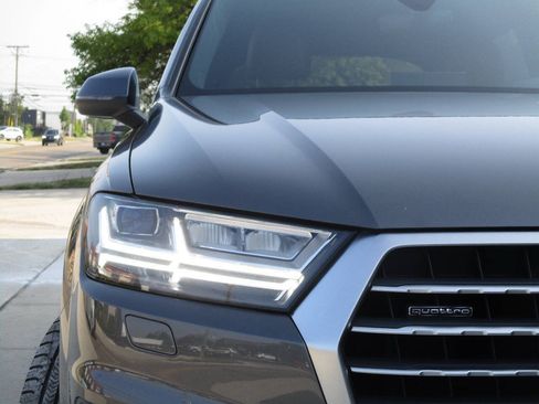 Used 2018 Audi Q7 3.0T Prestige w/ Prestige Package AWD/4WD image 48