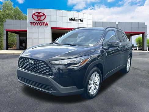 Used 2024 Toyota Corolla Cross LE w/ Moonroof Package FWD image 24