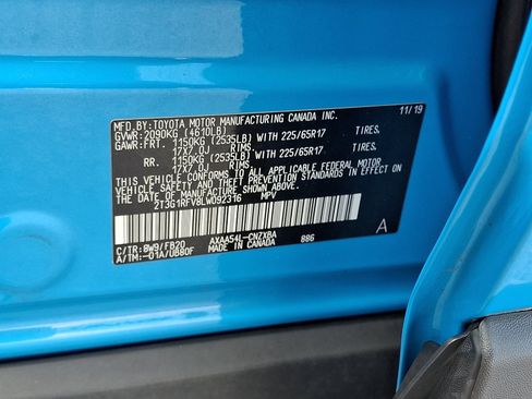 Certified 2020 Toyota RAV4 LE w/ All Weather Liner Package AWD/4WD image 26