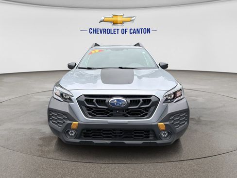 Used 2025 Subaru Outback Wilderness w/ Wilderness Package AWD/4WD image 2