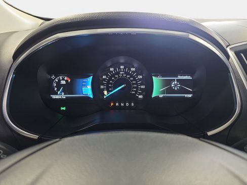 Used 2016 Ford Edge Titanium w/ Equipment Group 302A FWD image 19
