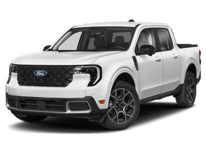 Used 2025 Ford Maverick Lariat w/ Black Appearance Package