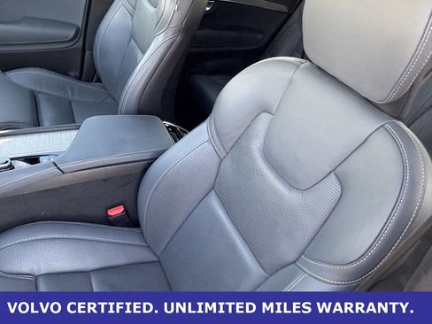 Certified 2024 Volvo XC90 B6 Ultimate w/ Lounge Package image 28