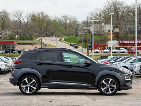 Used 2021 Hyundai Kona Limited w/ Cargo Package image 6