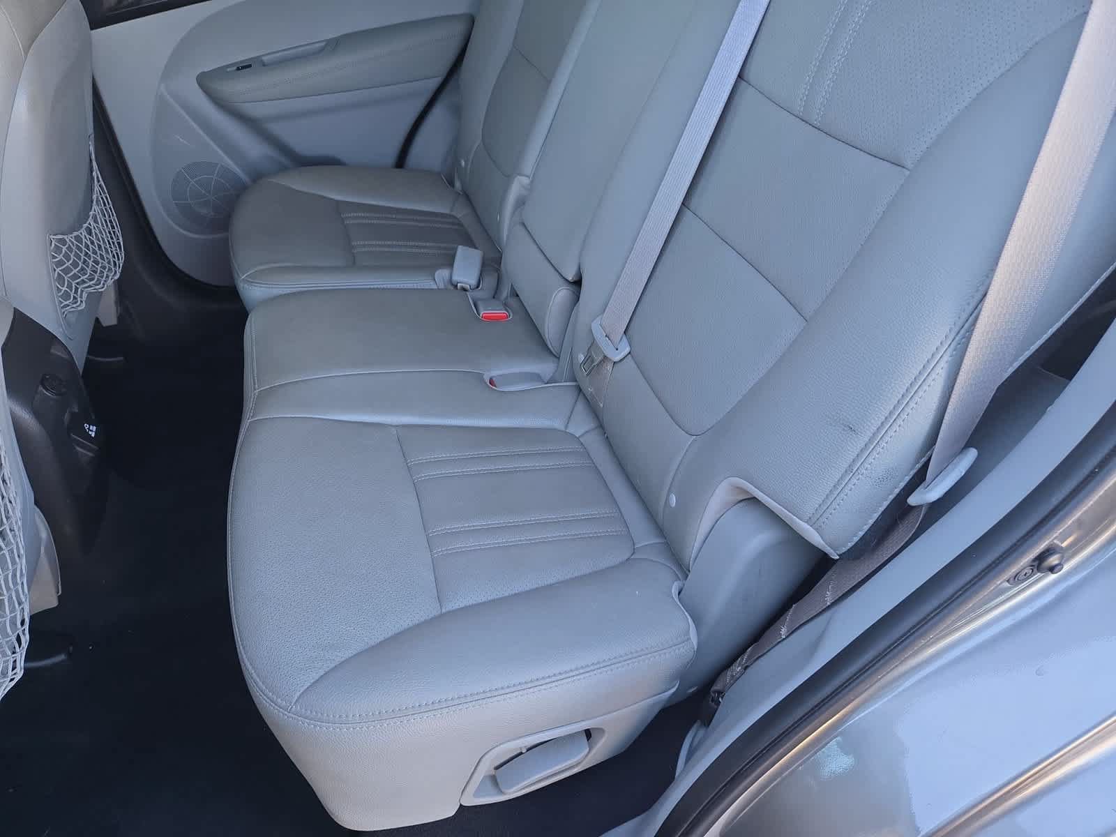 Used 2014 Kia Sorento SX w/ 3rd Row Package FWD image 20
