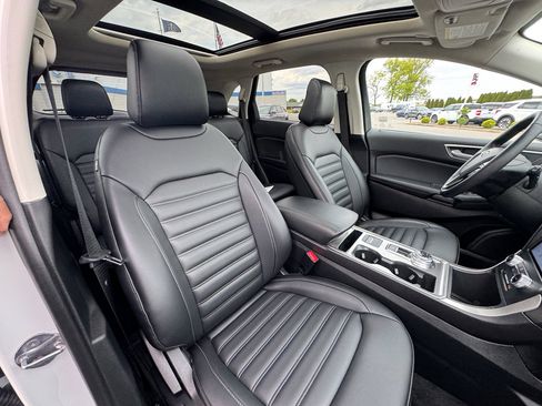 Used 2024 Ford Edge SEL w/ Convenience Package AWD/4WD image 13