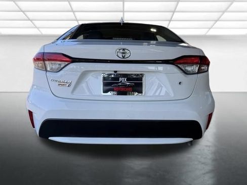 Used 2021 Toyota Corolla L w/ Carpet Mat Package (TMS) FWD image 4