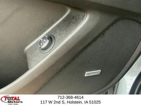 Used 2023 Chevrolet Traverse Premier w/ LPO, Floor Liner Package AWD/4WD image 22