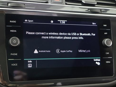 Used 2022 Volkswagen Tiguan SEL R-Line AWD/4WD image 53