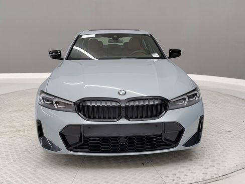 New 2026 BMW 330i Sedan w/ M Sport Package image 2
