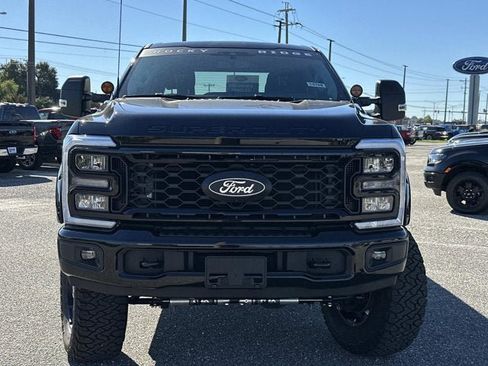New 2026 Ford F250 XLT w/ XLT Premium Package AWD/4WD image 2