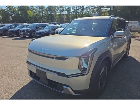 Used 2024 Kia EV9 Wind AWD/4WD image 1