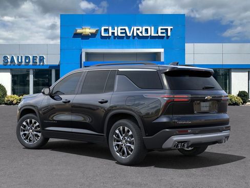 New 2025 Chevrolet Traverse LT w/ Sun and Wheel Package image 3