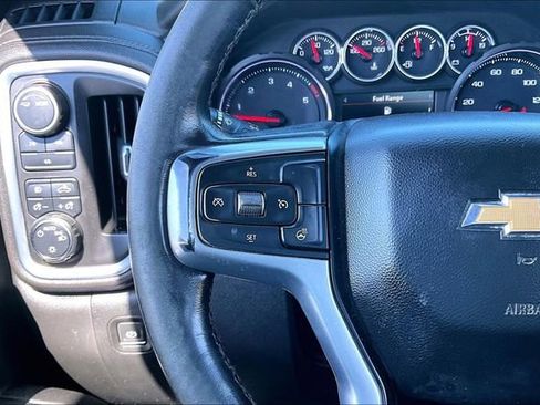 Used 2022 Chevrolet Silverado 2500 LT w/ Convenience Package AWD/4WD image 12