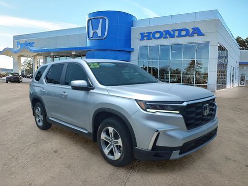 Certified 2025 Honda Pilot EX-L image 1