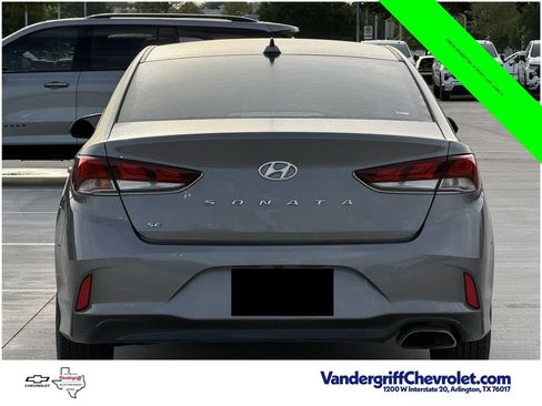 Used 2019 Hyundai Sonata SE w/ Cargo Package FWD image 5