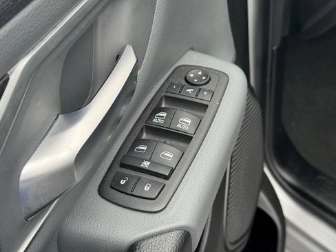 Used 2022 RAM 1500 Big Horn AWD/4WD image 17