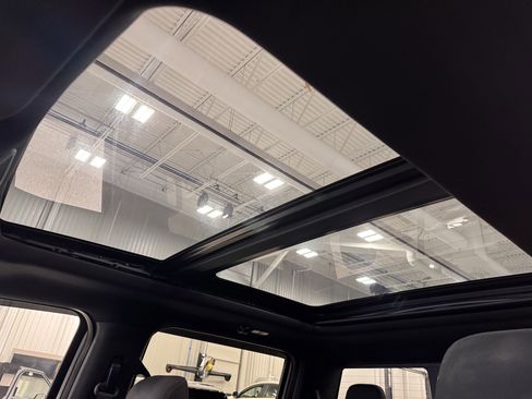 Used 2015 Ford F150 XLT w/ Equipment Group 302A Luxury image 16