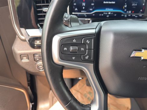 Used 2023 Chevrolet Silverado 1500 LTZ w/ Technology Package AWD/4WD image 31