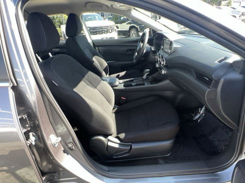 Used 2025 Nissan Sentra S image 27