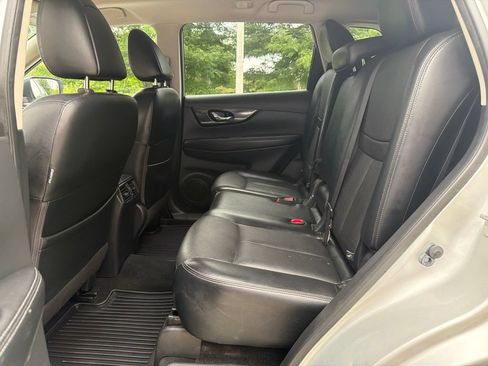 Used 2018 Nissan Rogue SL w/ Premium Package AWD/4WD image 20