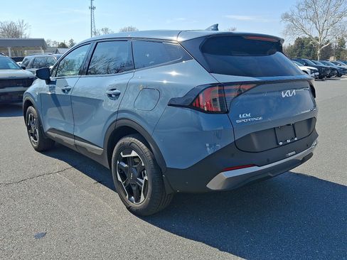 New 2026 Kia Sportage S image 4